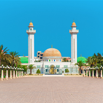Het-Bourguiba-mausoleum-in-Monastir-Tunesie