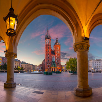 Uitzicht op kerk in Polen