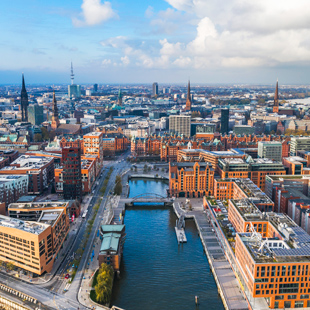 Uitzicht over de stad Hamburg in Duitsland