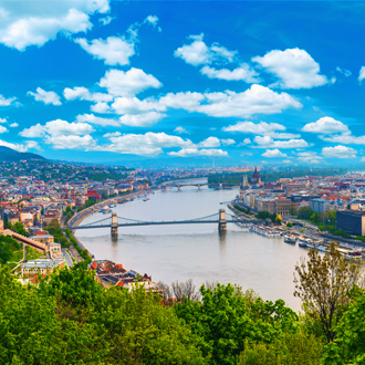 Uitzicht-over-de-Donau-in-Budapest-Hongarije