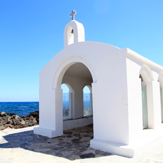 Witte-kerk-Georgioupolis-Kreta-Griekenland