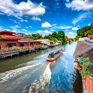 Bootje in kanaal Bangkok