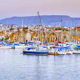 Vissersboten in Chania op Kreta in Griekenland