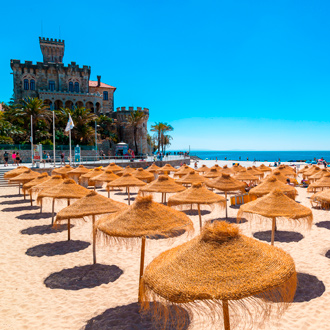 <p>Zicht op het strand van Estoril</p>