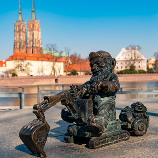 Beeld van een kabouter of dwerg in Wroclaw