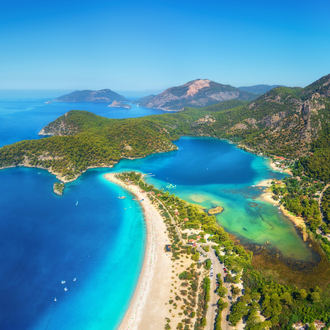 Luchtfoto van Lagune Oluzeniz, Turkije