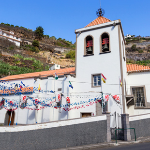 Kerk van Calheta op het Portugese eiland Madeira