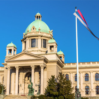 Het huis van de Nationale Vergadering van Servie in Belgrado