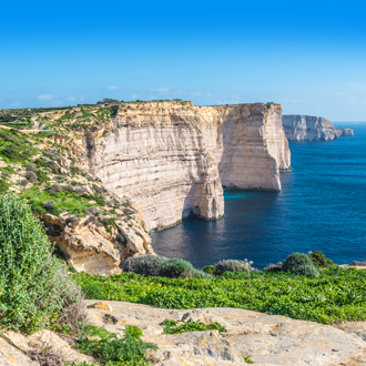 Kliffen van Sannap aan de oostkust van Gozo op Malta