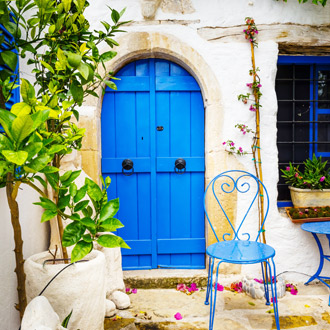 Huis met blauwe deur Agios Nikolaos