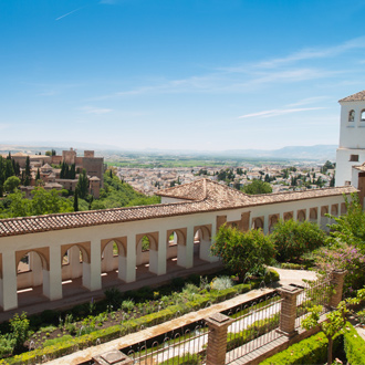 Uitzicht van Alhambra kasteel en Generalife in Granada
