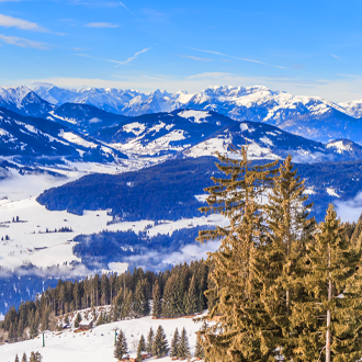 Bergen met sneeuw in de winter Soll, Tirol, Oostenrijk