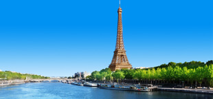 Uitzicht op de Eiffeltoren in Parijs