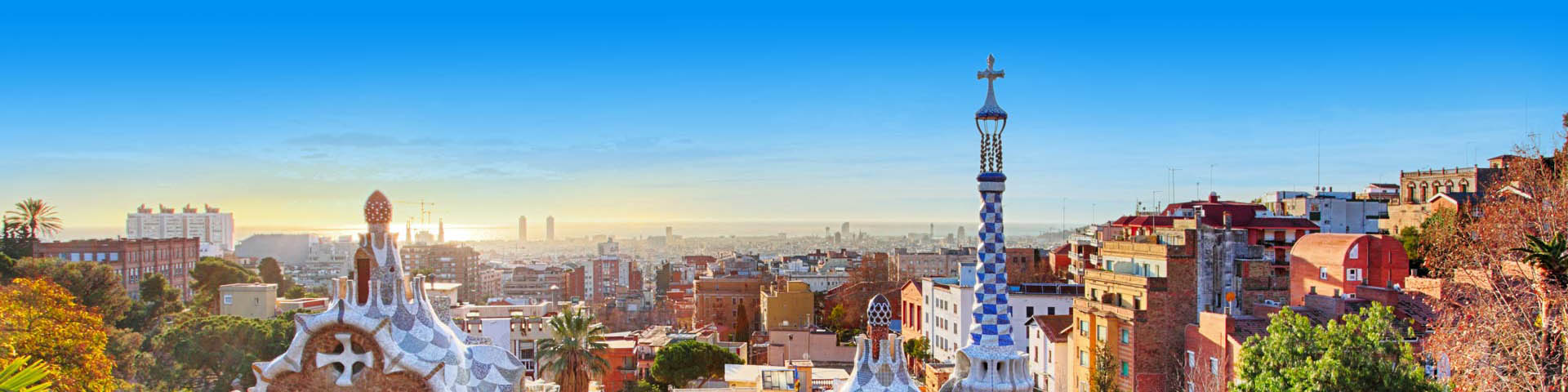 Uitzicht op de stad Barcelona met haar mooie bouwwerken