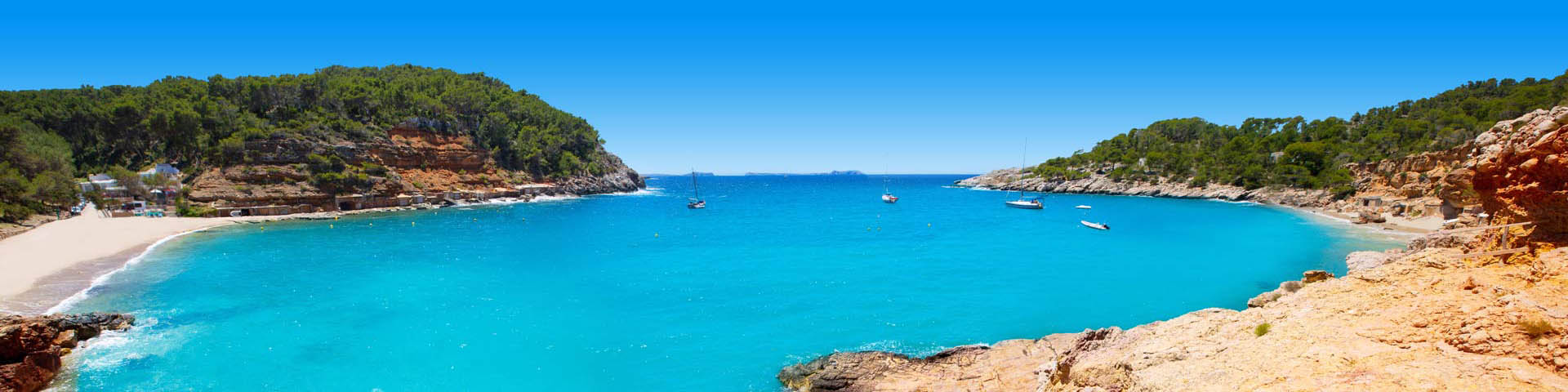 Strand bij Ibiza Cala Salada